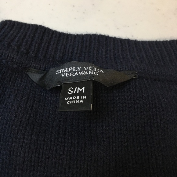 🆕 Vera Wang Oversized Brown Sweater NWT size medium - Picture 8 of 8